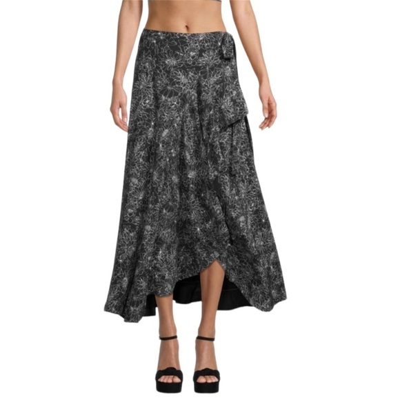 AMUR Dresses & Skirts - Amur Knox Wrap Floral Skirt Ruffle Black White